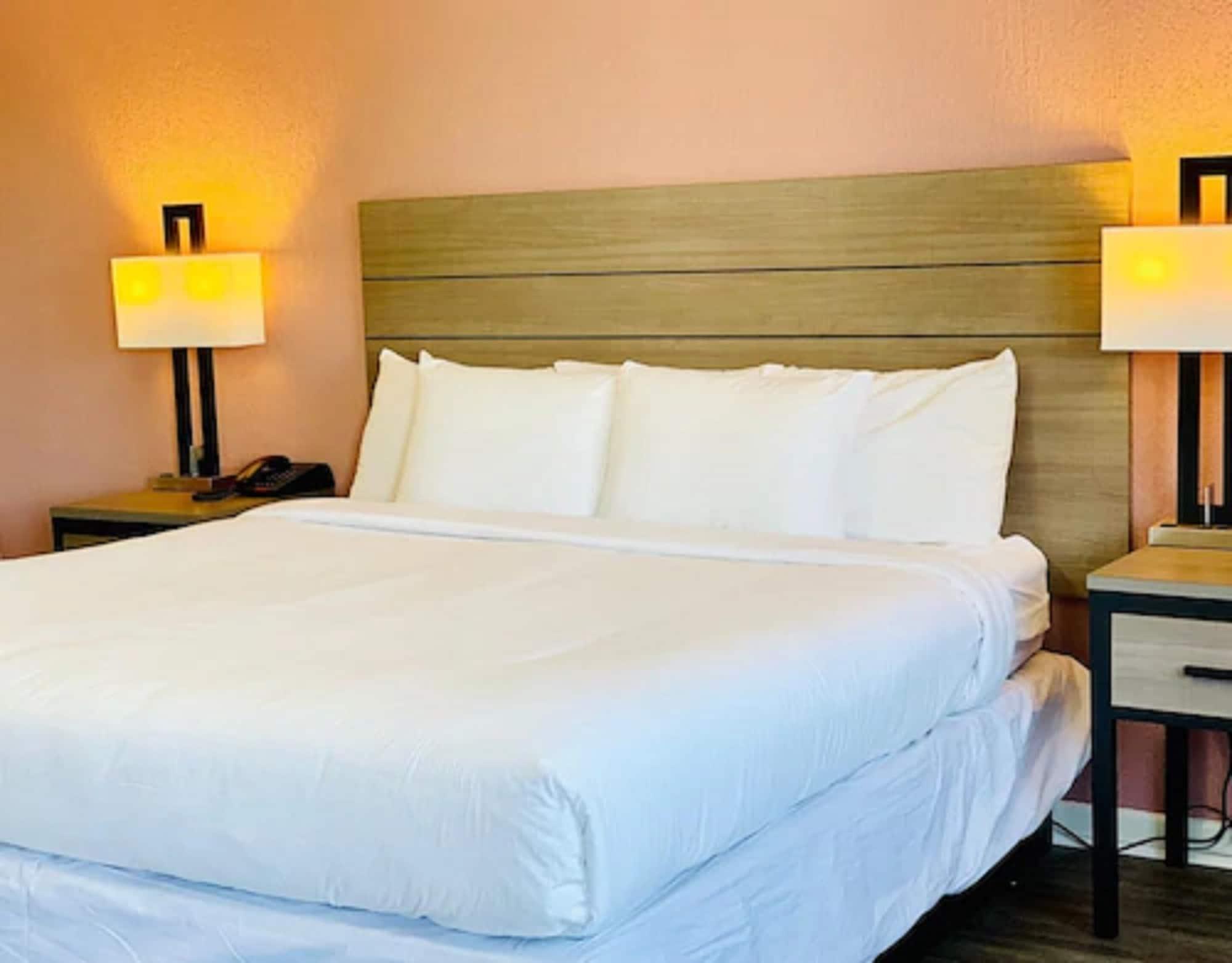 Econo Lodge Inn&Suites Abilene Esterno foto